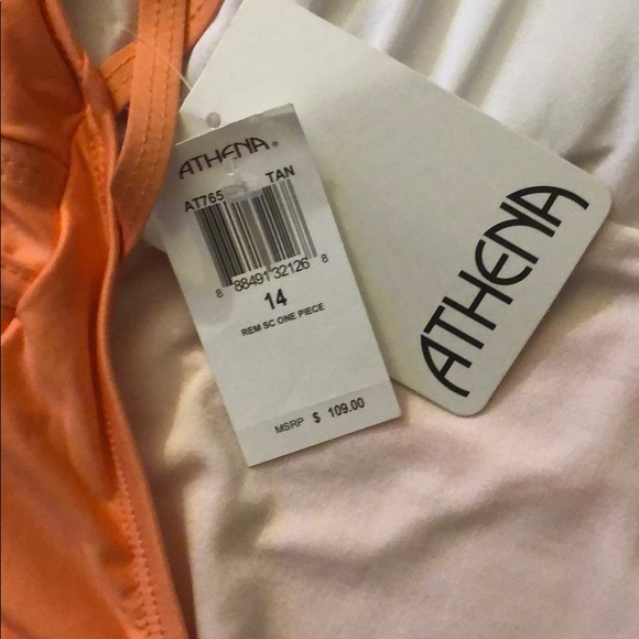 🔥 New Athena One Piece Swimsuit 🔥 - Picture 4 of 4